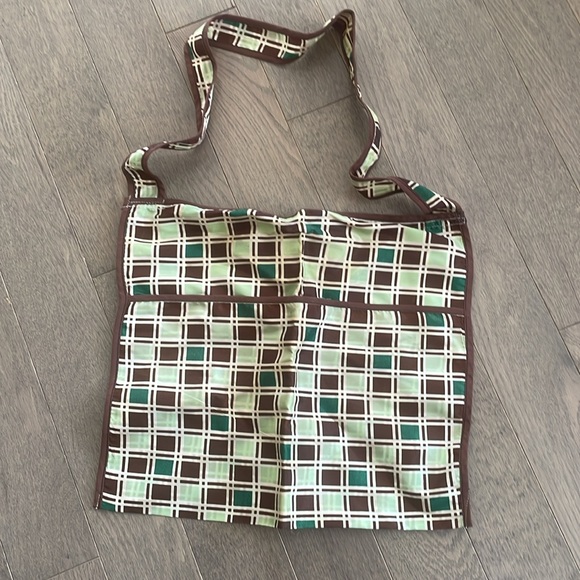 Clothespin Apron Holder - Picture 4 of 4